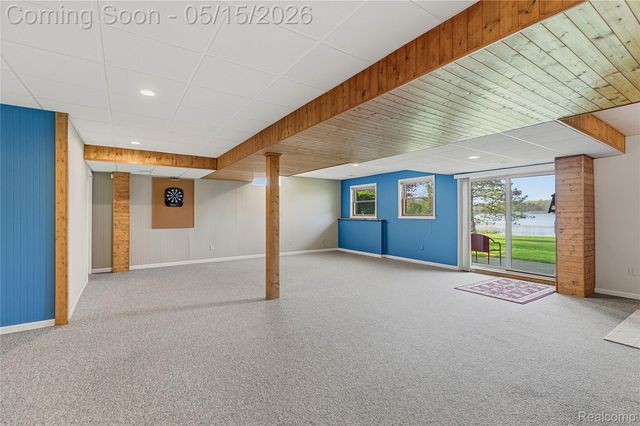 450 W Drahner Road, Oxford Village, MI 48371