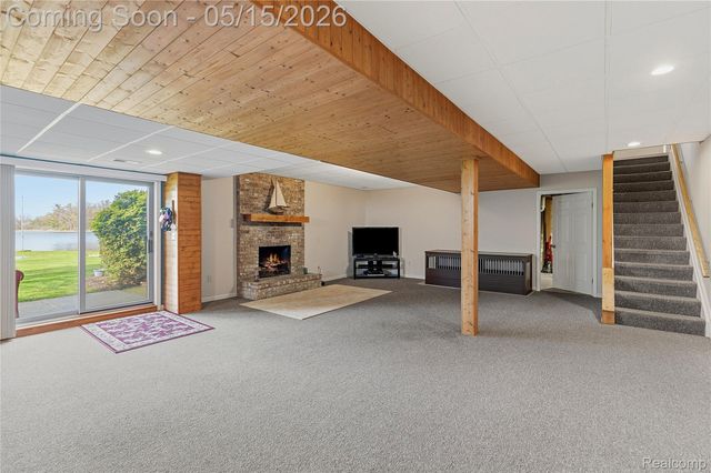 450 W Drahner Road, Oxford Village, MI 48371