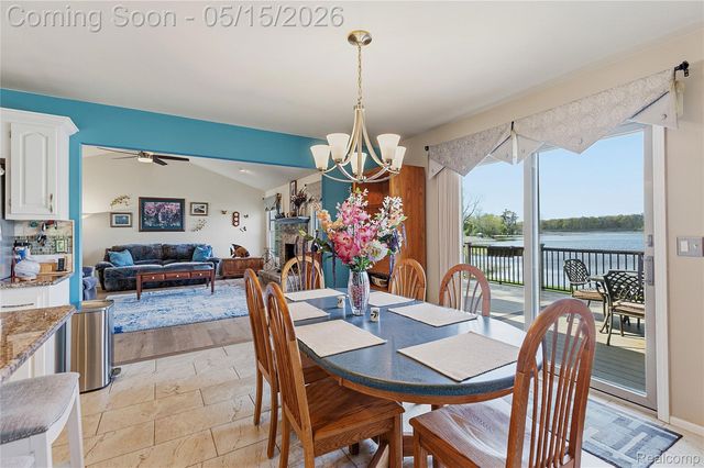 450 W Drahner Road, Oxford Village, MI 48371