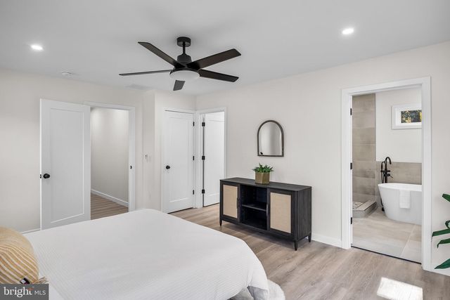 17 W DELAWARE TRL, Medford, NJ 08055