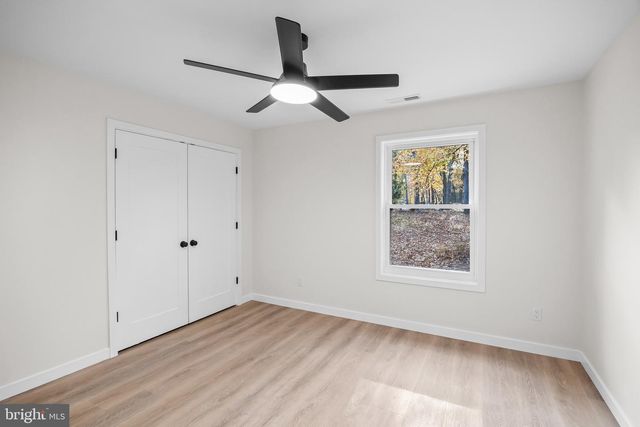 17 W DELAWARE TRL, Medford, NJ 08055