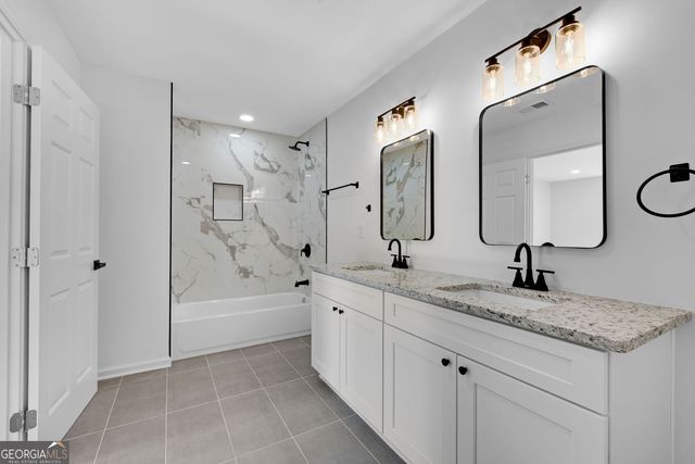 3402 Ashford Loop, Ellenwood, GA 30294