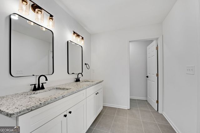 3402 Ashford Loop, Ellenwood, GA 30294