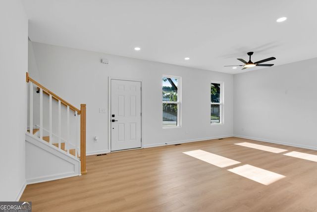 3402 Ashford Loop, Ellenwood, GA 30294