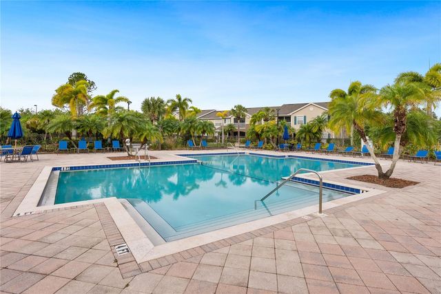 7424 VISTA WAY 104, Bradenton, FL 34202