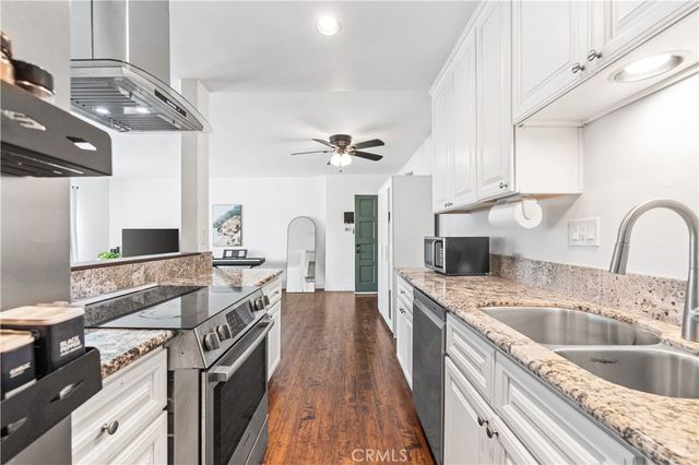 3045 E Theresa 1, Long Beach, CA 90814