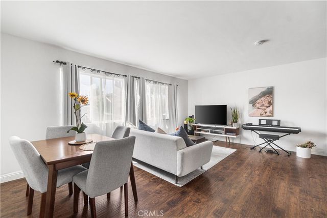 3045 E Theresa 1, Long Beach, CA 90814