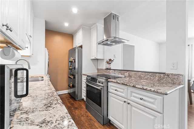 3045 E Theresa 1, Long Beach, CA 90814