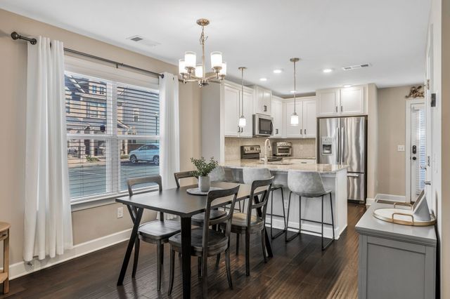 1100 Lilly Valley Way, Nashville, TN 37209