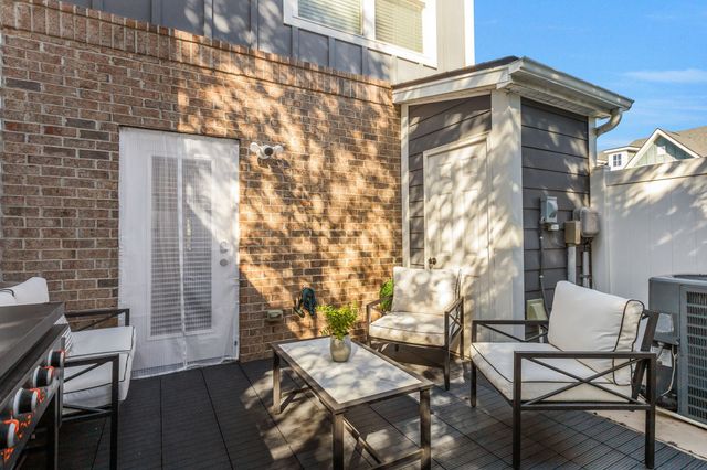 1100 Lilly Valley Way, Nashville, TN 37209