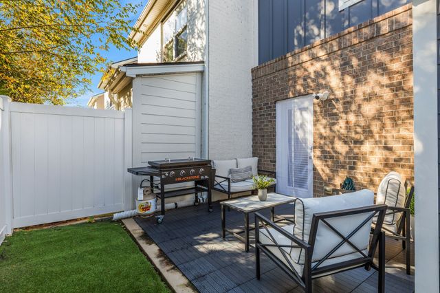 1100 Lilly Valley Way, Nashville, TN 37209