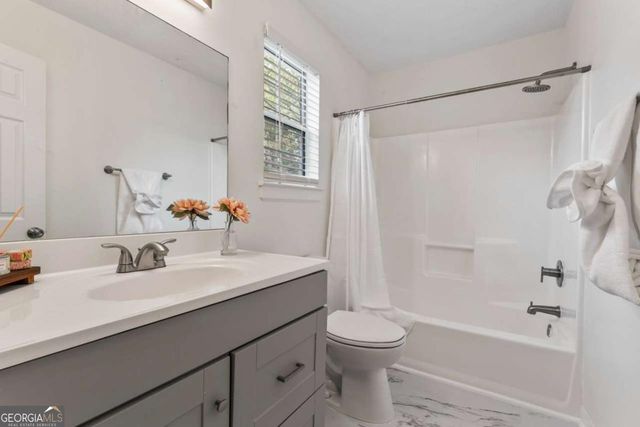 5604 Pine Gate Drive, Atlanta, GA 30349