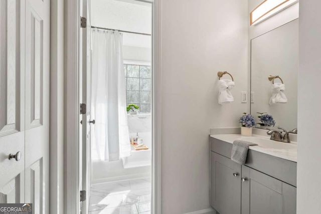 5604 Pine Gate Drive, Atlanta, GA 30349