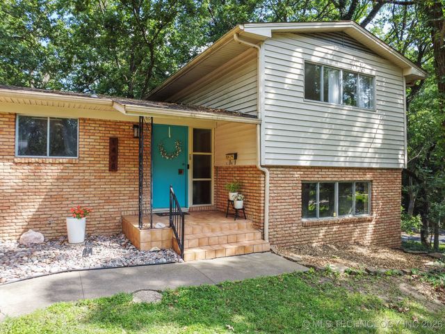 1408 Rockdale Road, Bartlesville, OK 74006