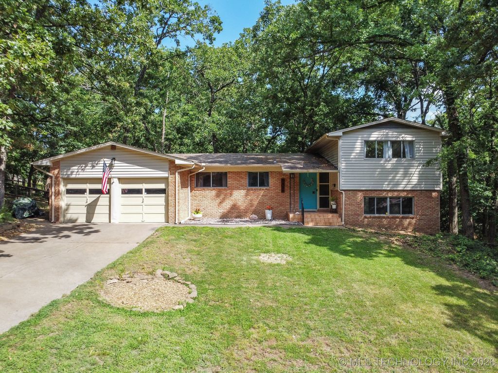 1408 Rockdale Road, Bartlesville, OK 74006