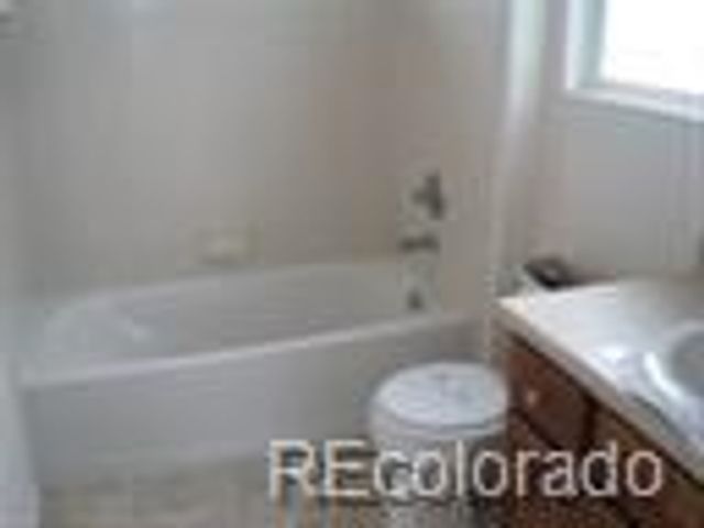 4760 S Flatrock Court, Aurora, CO 80016