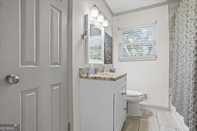 2316 Dorsey Avenue, East Point, GA 30344