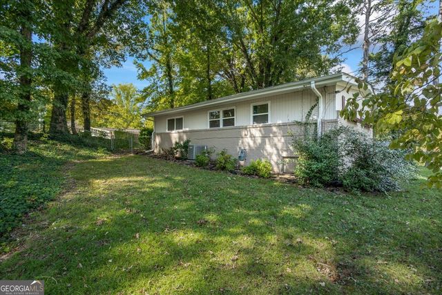 2316 Dorsey Avenue, East Point, GA 30344