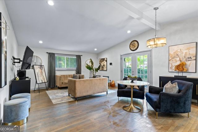 2316 Dorsey Avenue, East Point, GA 30344