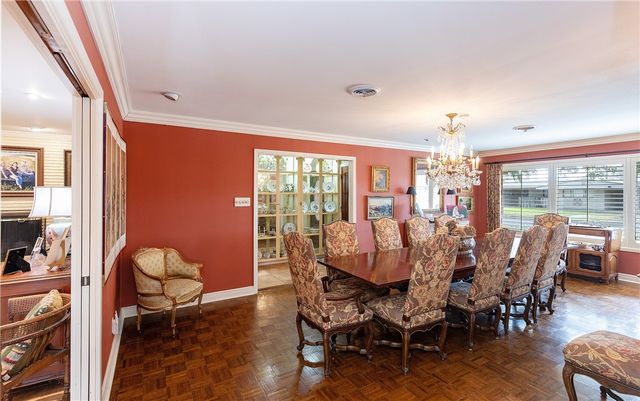 414 Barracuda Pl, Corpus Christi, TX 78411