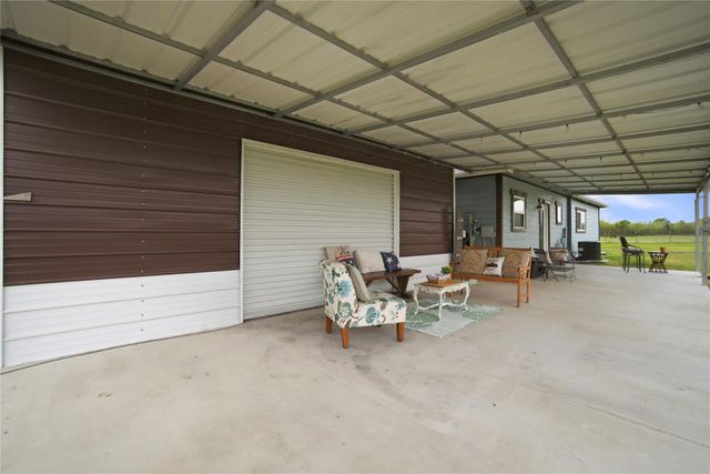 5037 Horseshoe Drive, Anderson, TX 77830
