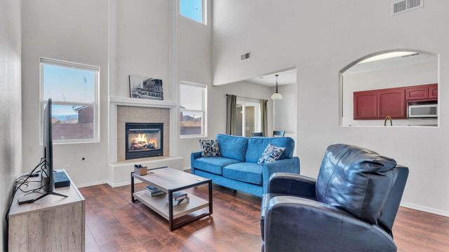 920 Kipuka Drive NW, Albuquerque, NM 87120