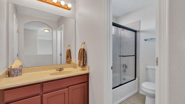 920 Kipuka Drive NW, Albuquerque, NM 87120