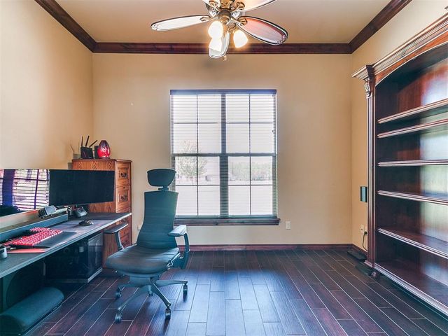 16956 Fox Trot Court, Choctaw, OK 73020