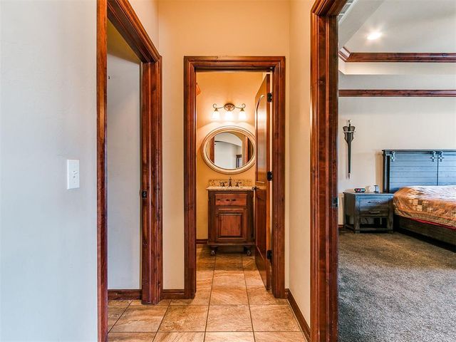 16956 Fox Trot Court, Choctaw, OK 73020