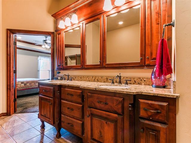 16956 Fox Trot Court, Choctaw, OK 73020