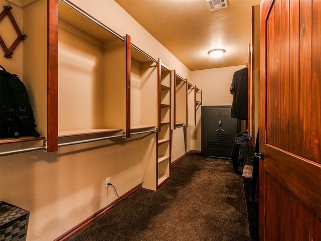 16956 Fox Trot Court, Choctaw, OK 73020