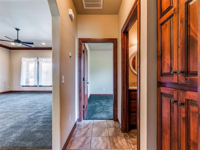 16956 Fox Trot Court, Choctaw, OK 73020