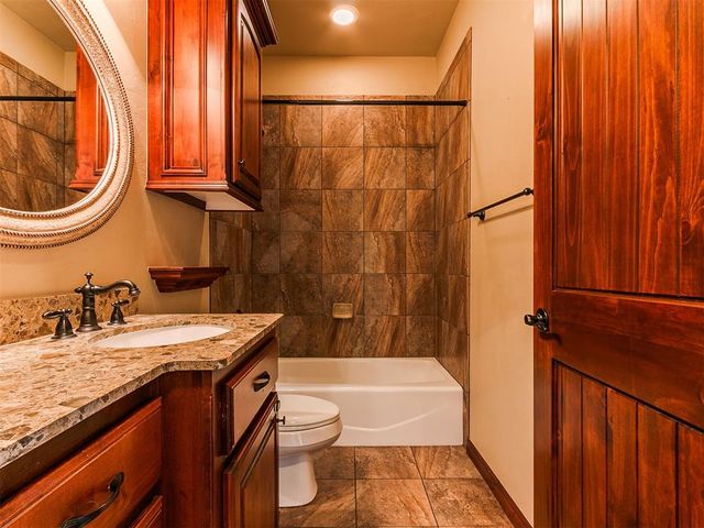 16956 Fox Trot Court, Choctaw, OK 73020