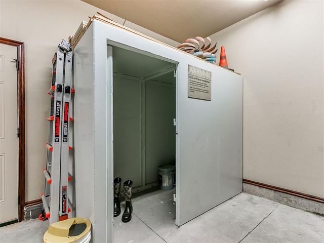 16956 Fox Trot Court, Choctaw, OK 73020