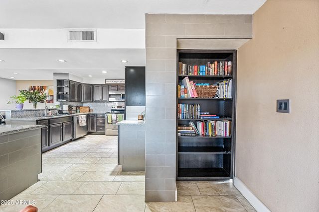 7940 E CAMELBACK Road 411, Scottsdale, AZ 85251