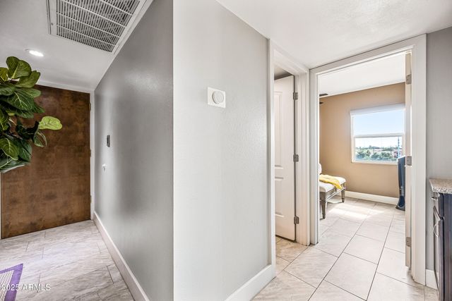 7940 E CAMELBACK Road 411, Scottsdale, AZ 85251