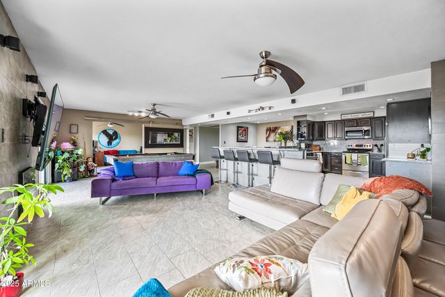 7940 E CAMELBACK Road 411, Scottsdale, AZ 85251