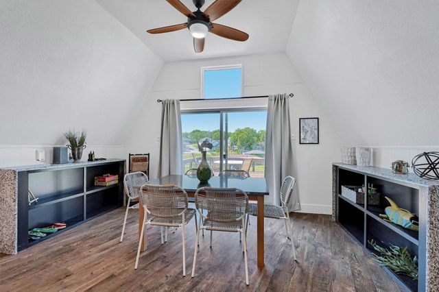 114 E Seminole Drive, Lake Kiowa, TX 76240