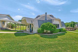 114 E Seminole Drive, Lake Kiowa, TX 76240