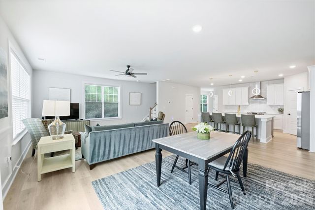 1517 Falcon Street, Charlotte, NC 28211
