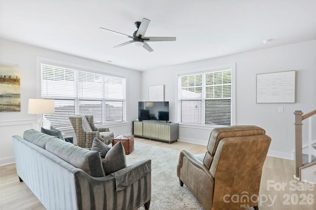 1517 Falcon Street, Charlotte, NC 28211