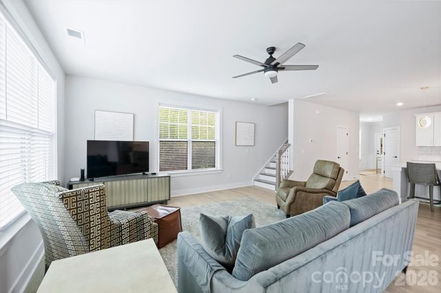 1517 Falcon Street, Charlotte, NC 28211