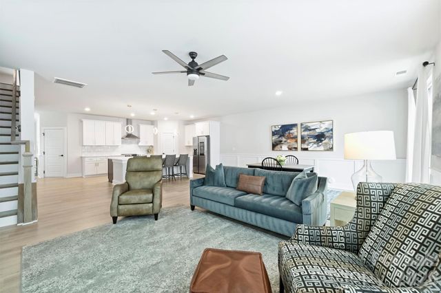 1517 Falcon Street, Charlotte, NC 28211