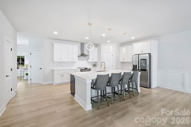 1517 Falcon Street, Charlotte, NC 28211