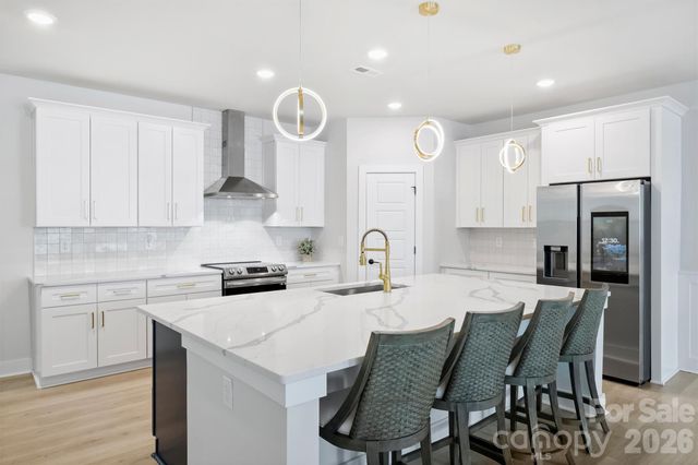 1517 Falcon Street, Charlotte, NC 28211