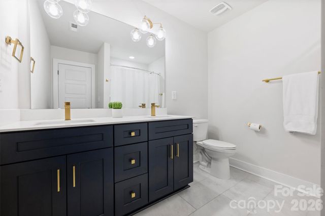 1517 Falcon Street, Charlotte, NC 28211