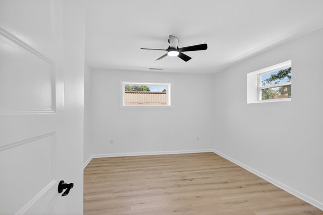 912 Livingston St, Old Hickory, TN 37138