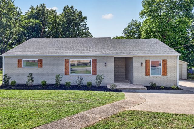 912 Livingston St, Old Hickory, TN 37138