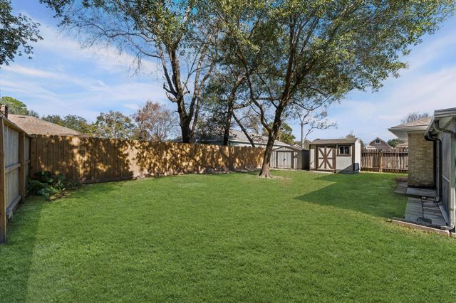 307 Sulky Trail Street, Houston, TX 77060