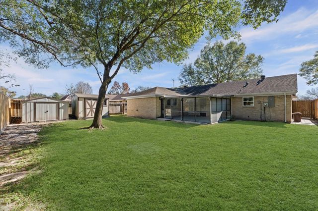 307 Sulky Trail Street, Houston, TX 77060